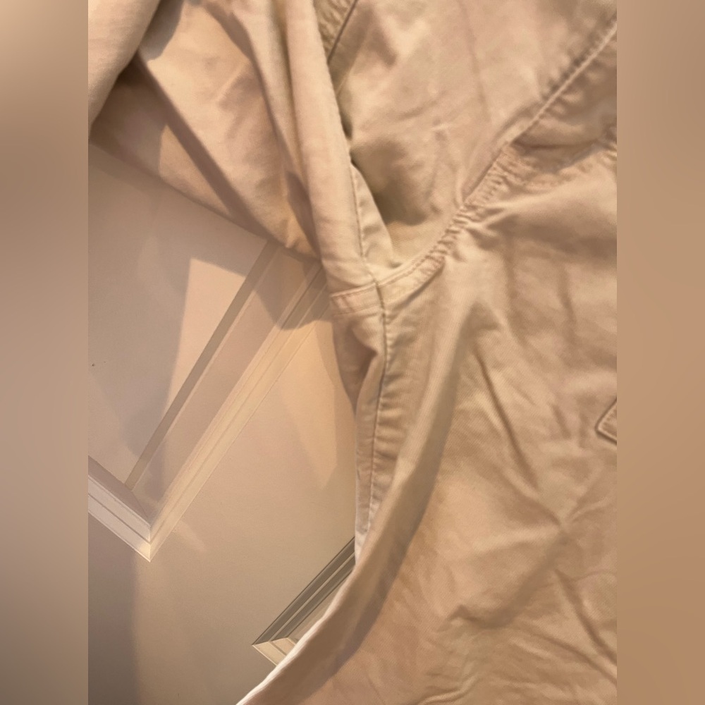 Aeropostale Cargo Khaki Capris Size 9/10 - Picture 3 of 5